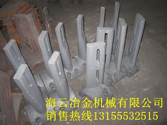 臺(tái)灣力連攪拌站優(yōu)質(zhì)襯板、葉片，臺(tái)灣力連混凝土攪拌機(jī)攪拌臂廠(chǎng)家報(bào)價(jià)